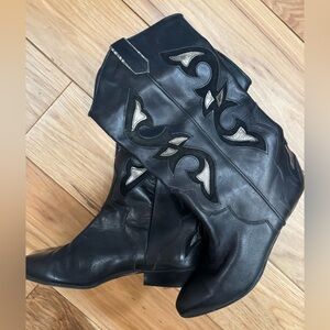 Vintage 7.5 Black Leather Western Cowboy Boots with Silver Inlay coastal cowgirl